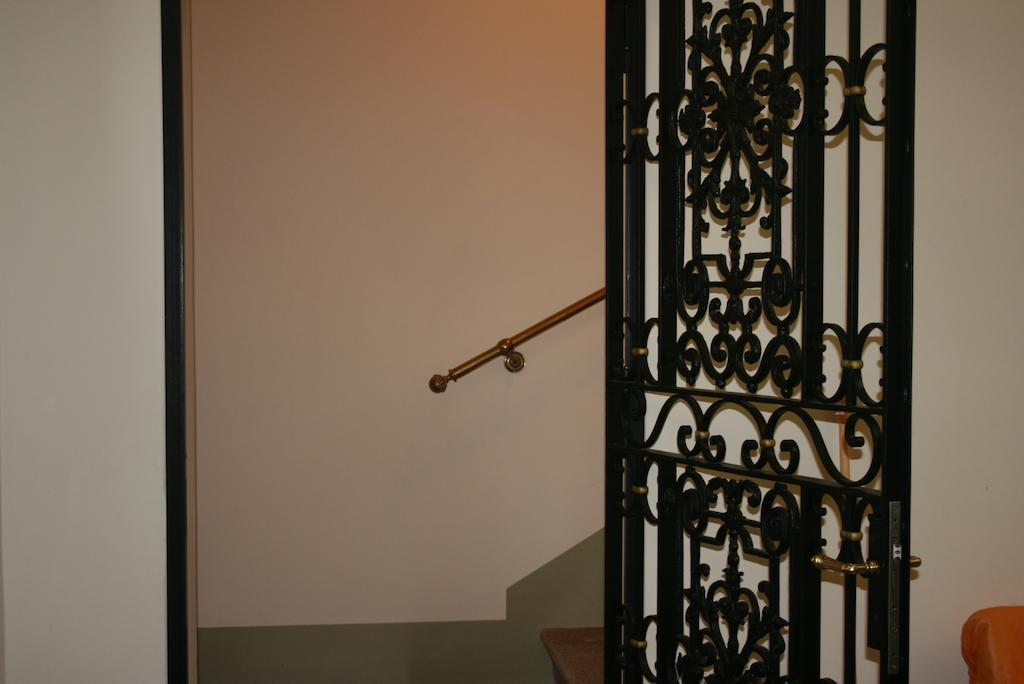 Palazzo Franza Musaro Ugento Bagian luar foto